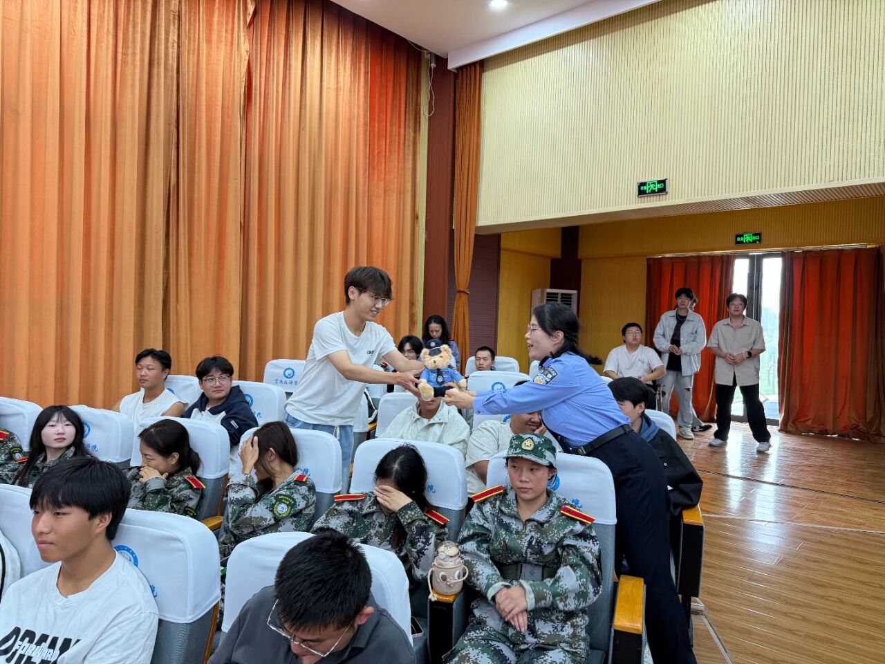 8