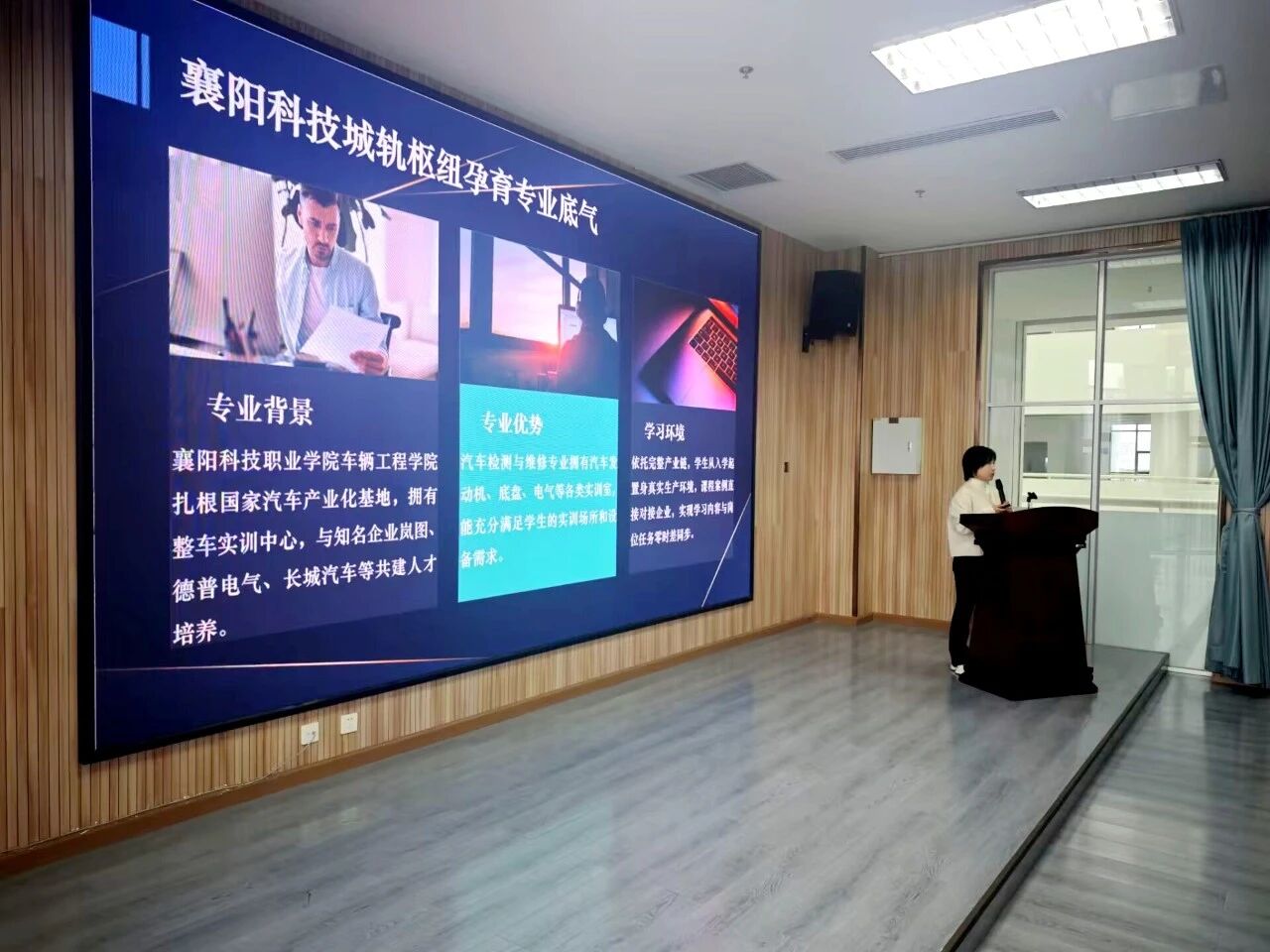 微信图片_2025-09-26_084612_122 微信图片_2025-09-26_084612_122